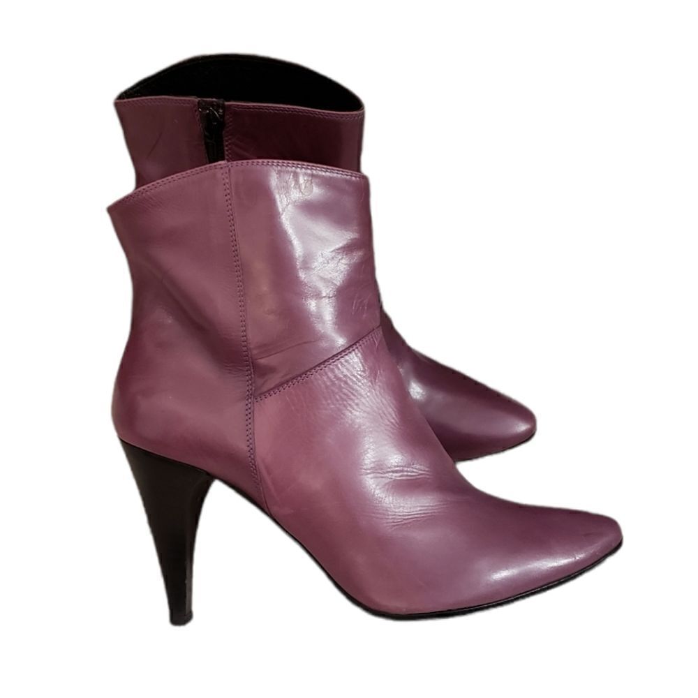 Momenti Booties - Picture 10 of 14